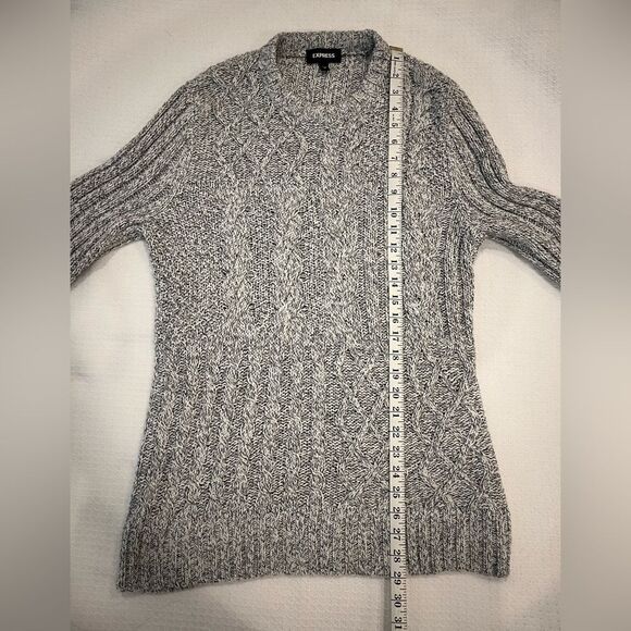 Express Gray Cable Knit Holiday Party Festive Mini Sweater Dress Size Medium - Picture 8 of 16